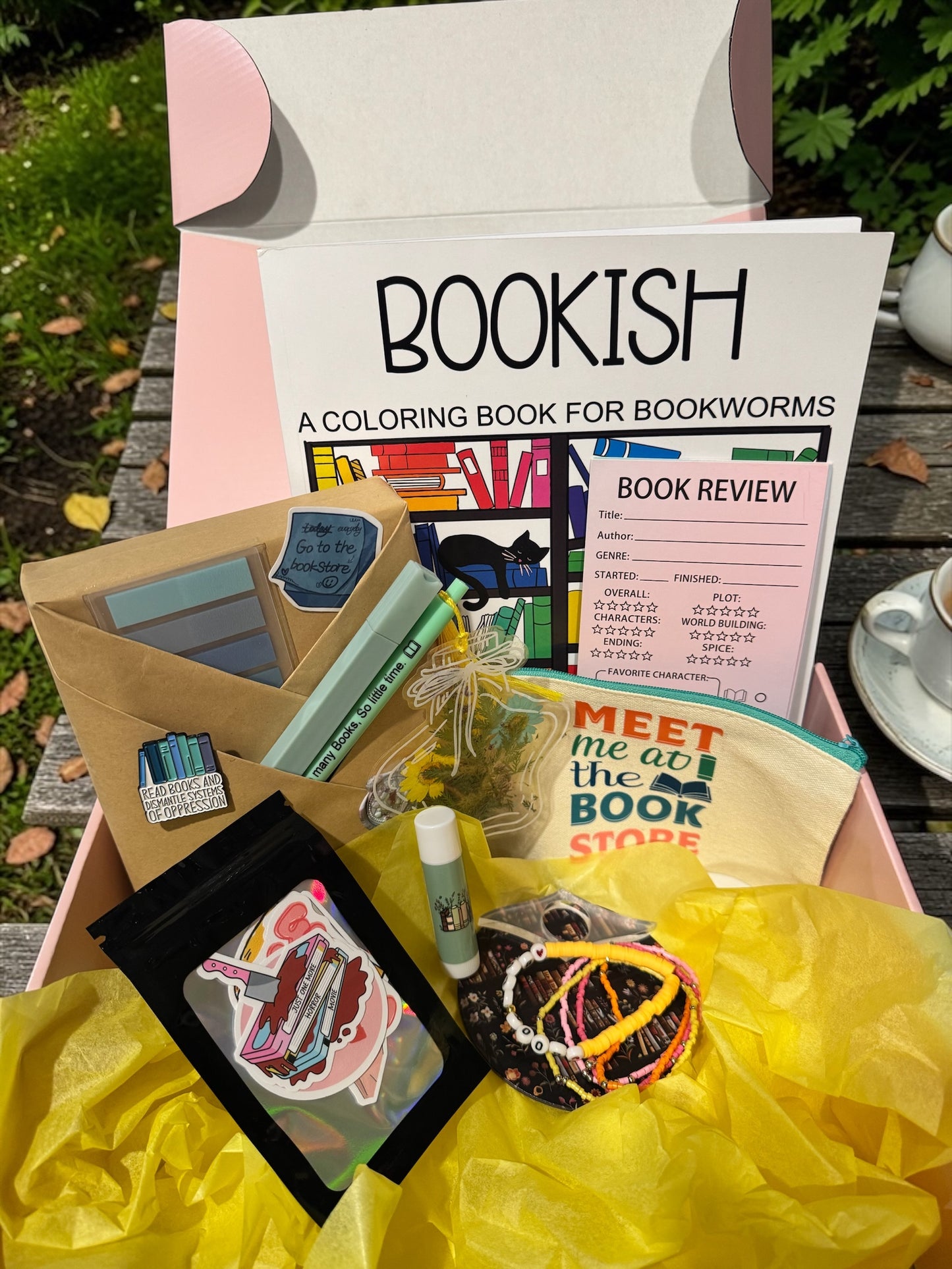 The Beachside Bookworm | Blind Date with a Book Box