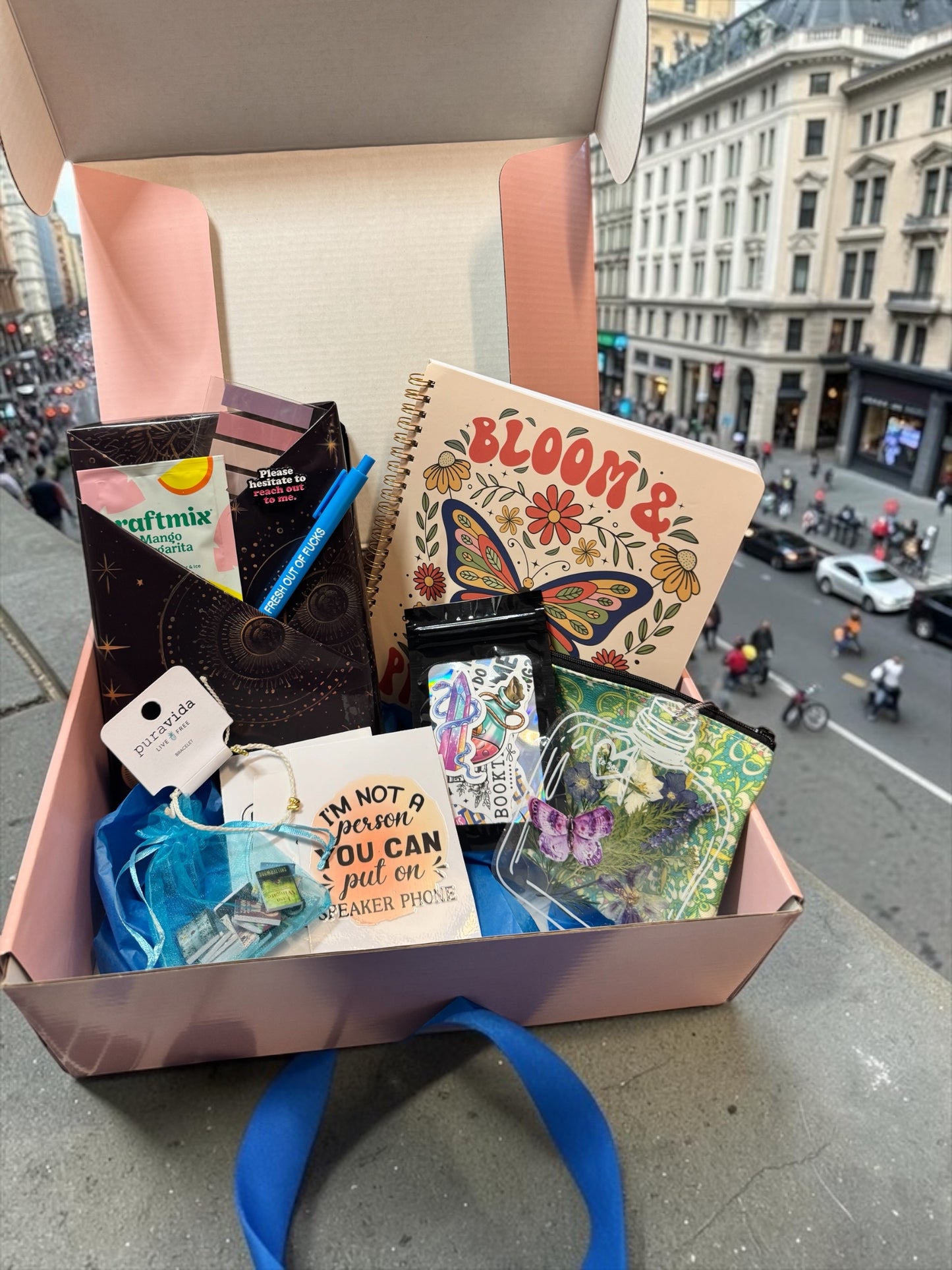 Sunshine & Sass | Blind Date with a Book Box